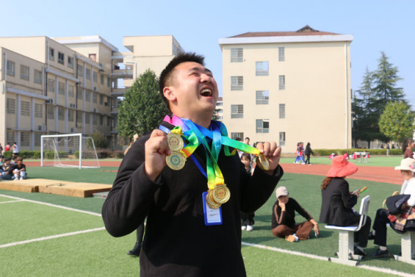 常德德才科技職業學校,常德招生就業,電子商務專業學校,專業學校報考哪里好 常德德才科技職業學校,常德招生就業,電子商務專業學校,專業學校報考哪里好